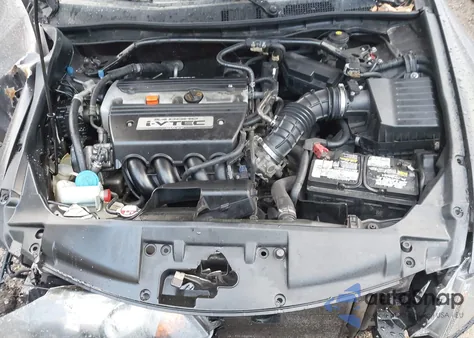 2011 Honda Accord 2.4 Ex z USA, uszkodzony, nr VIN 1HGCP2F70BA027142